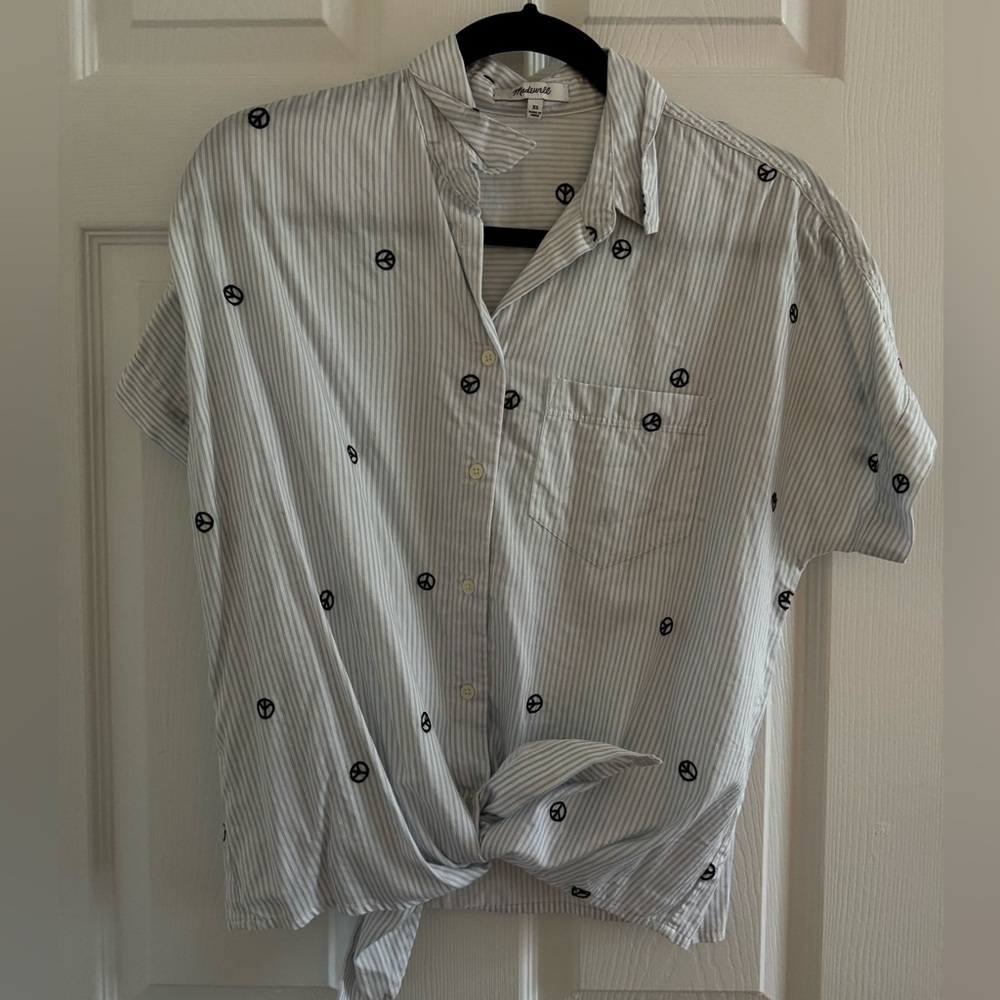 Madewell Short-Sleeve Button-Up with Peace Sign Embroidery